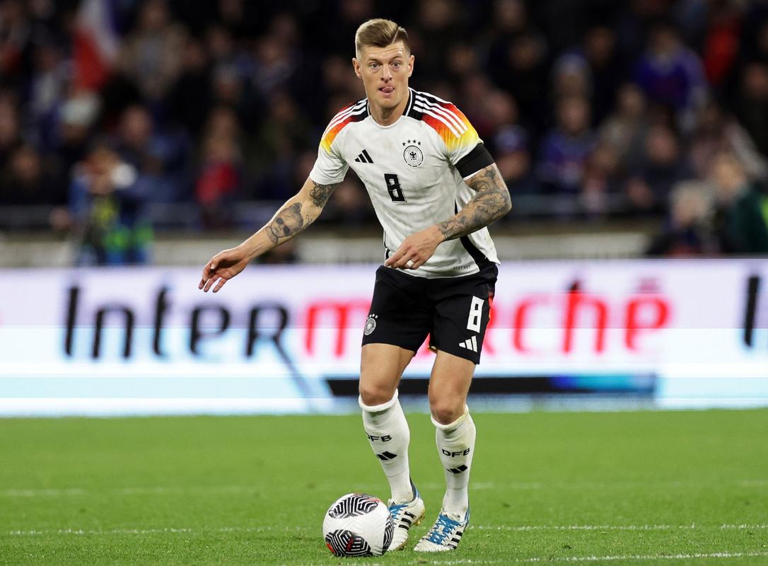 克罗斯宣布退出德国国家队视频