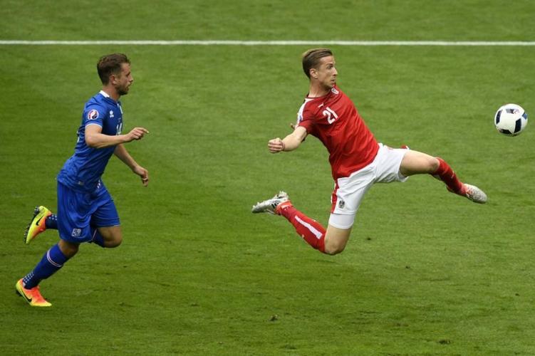 欧洲杯意大利vs奥地利射门